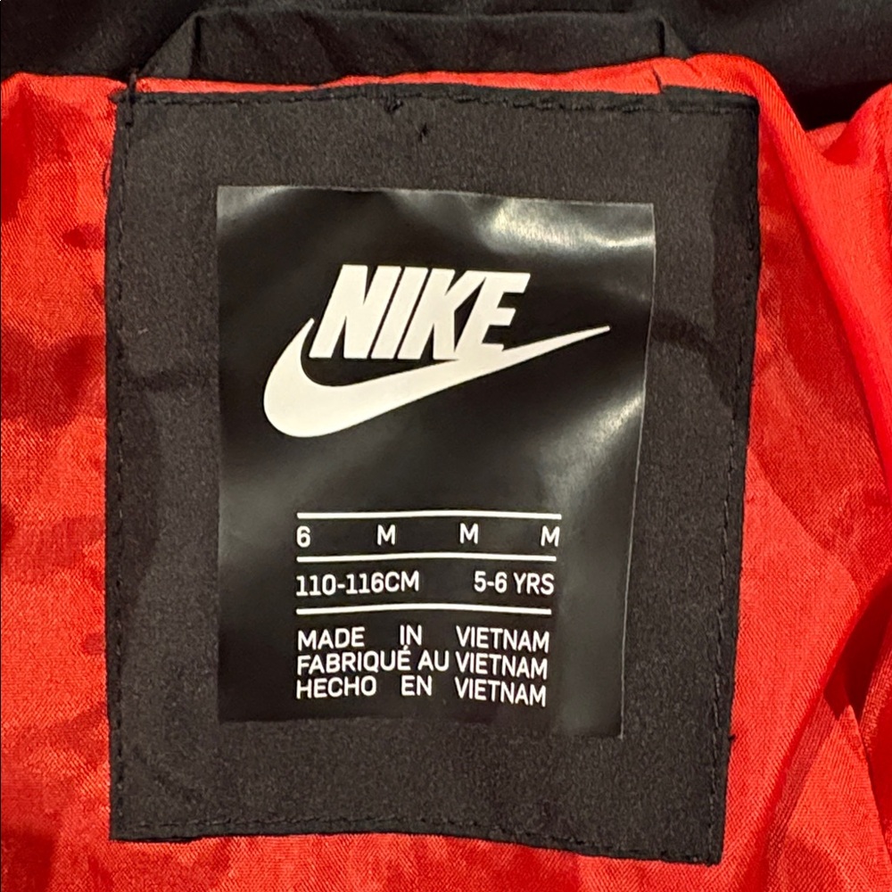 NIKE Black with white swoosh Fuzzy Faux Fur Jacket. Size 5/6 youth. EUC - Picture 6 of 6